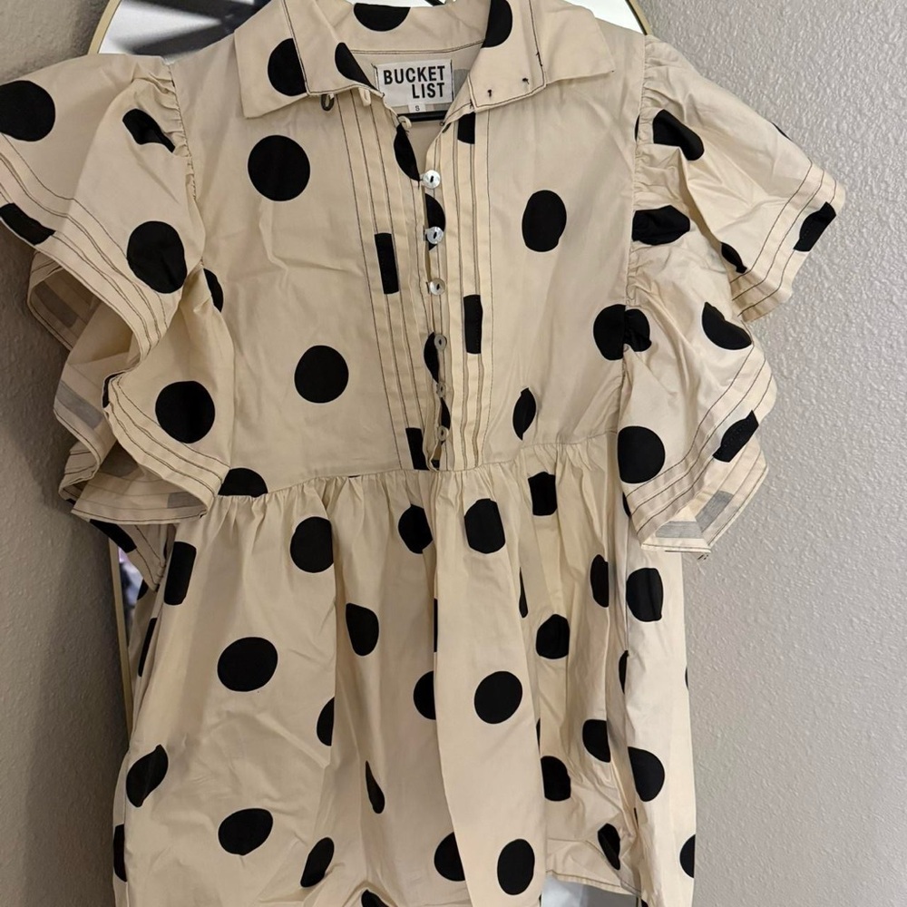 BUCKETLIST Black and Cream Polka Dot Top